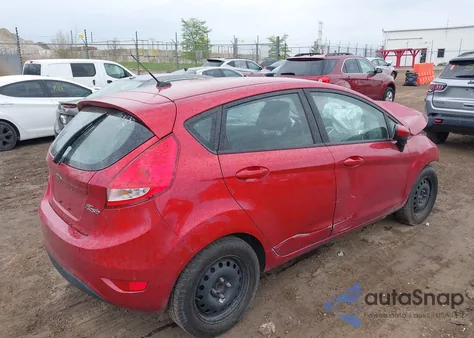 2011 Ford Fiesta Se z USA, uszkodzony, nr VIN 3FADP4EJ8BM129230